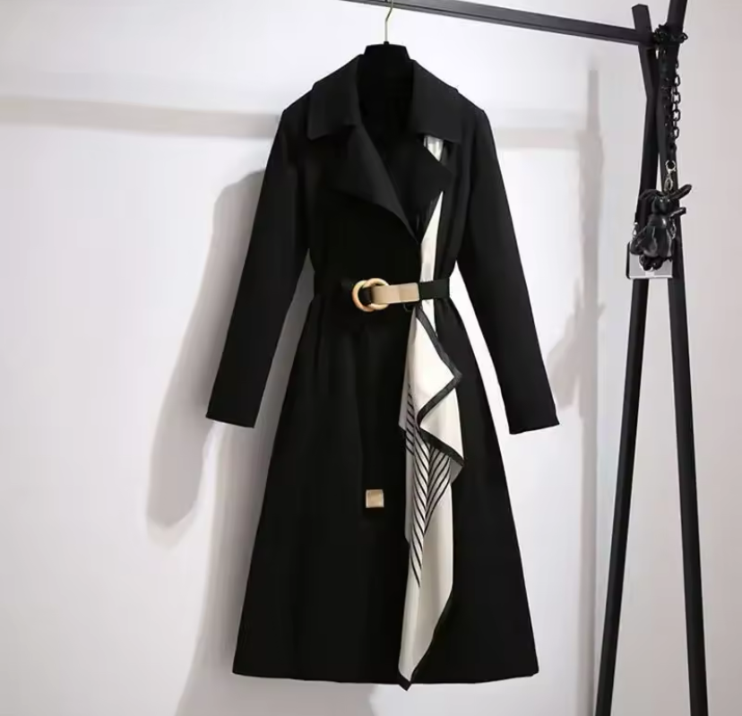 Medium-length coat